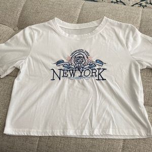 Cute Crop Top TheConcerete Jungle New York 1968 stitch with tiger face white